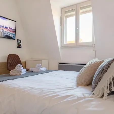 Travel Homes - The Trifel, 2Min Walk Little Venice Colmar Exterior photo
