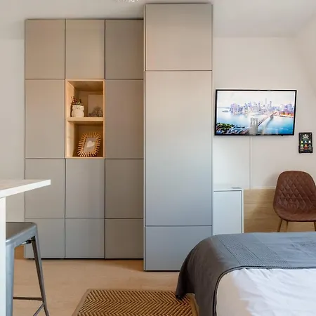 Travel Homes - The Trifel, 2Min Walk Little Venice Colmar Exterior photo